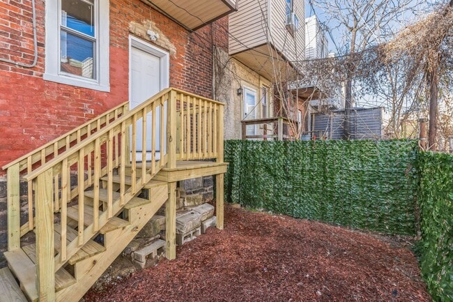 Photo - Beautiful Prime West Philadelphia porch front
