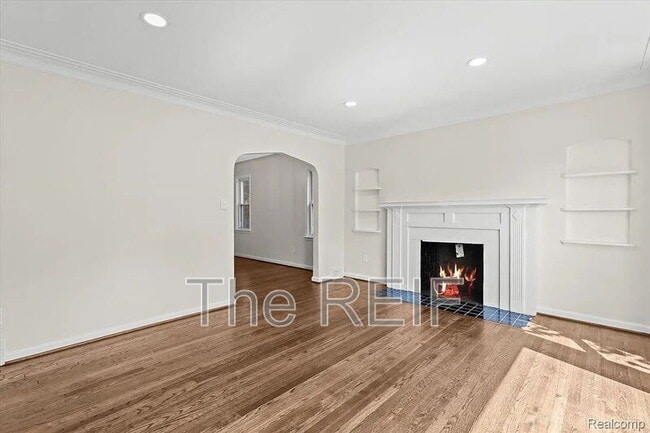 Photo - 18639 Kentucky St