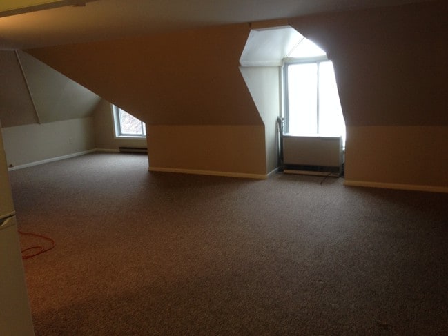 Photo - 236 S Union St Unit 6