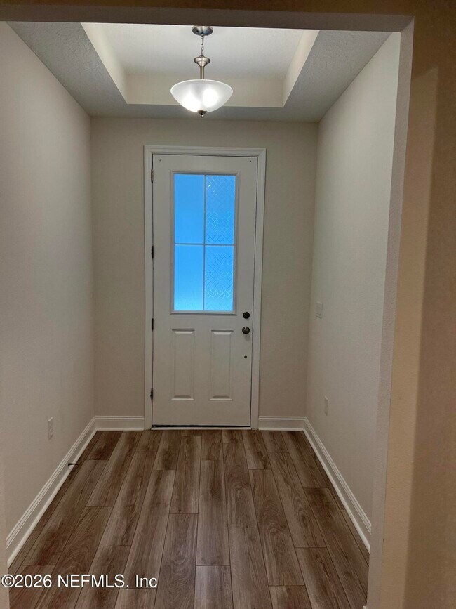 Photo - 504 Blue Daze St