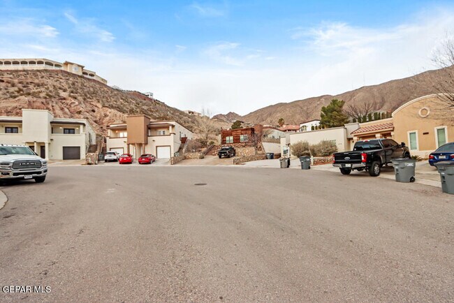 Photo - 4716 Pistolero Ln