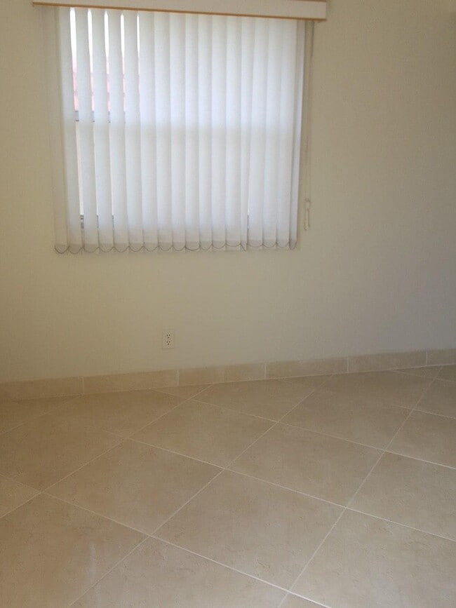 Photo - 236 Tuscany Ln