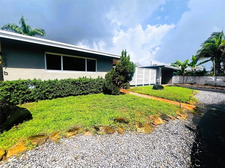 Photo - 3627 NE 20th Ave