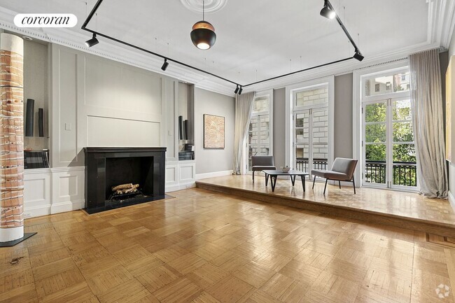 Building Photo - 4 E 81st St Rental