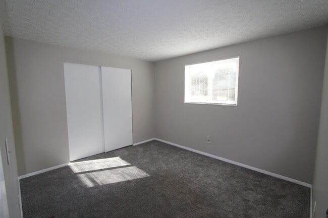 Photo - 3411 Clarkston Ave