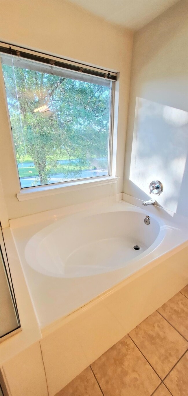 Photo - 13043 Peppergate Ln