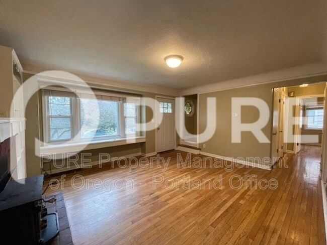 Photo - 6006 NE Davis St