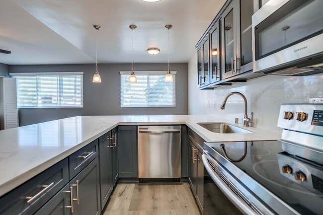 Photo - Apartment Complex Near SoFi Stadium with Pool, BBQ Area, Gym and Parking.