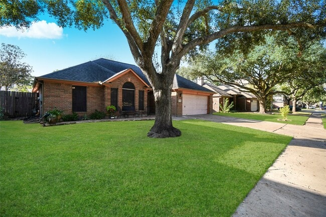 Building Photo - 1419 Hudgens Ave
