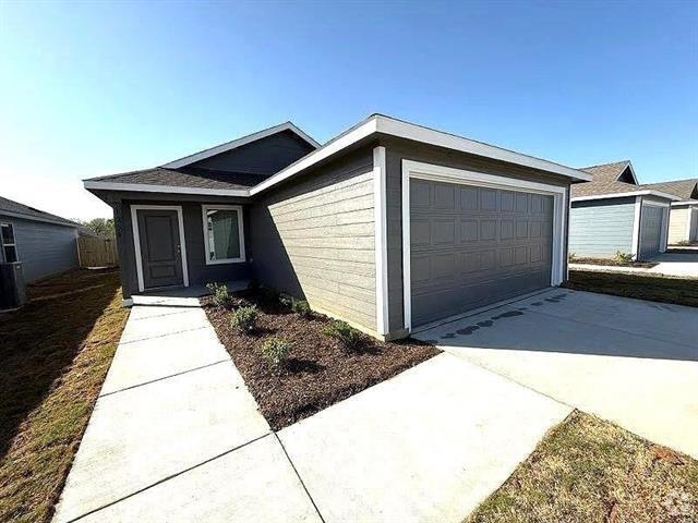 Building Photo - 1270 Basswood Dr Rental