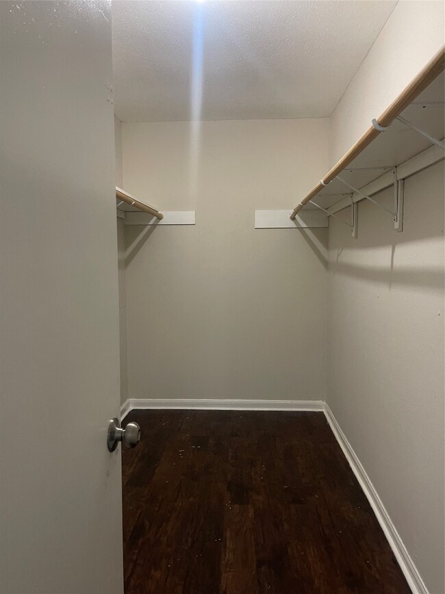 Photo - 7715 Rolling Ridge Dr