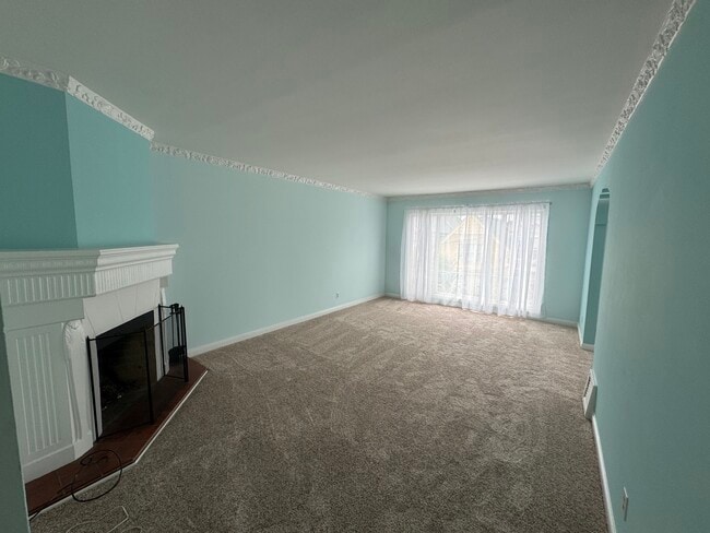 Building Photo - 3768 Cesar Chavez Unit 3768 Rental