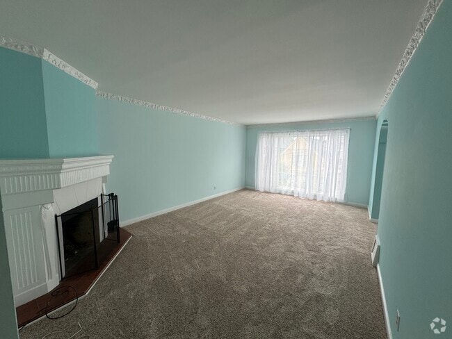 Building Photo - 3768 Cesar Chavez Unit 3768 Rental