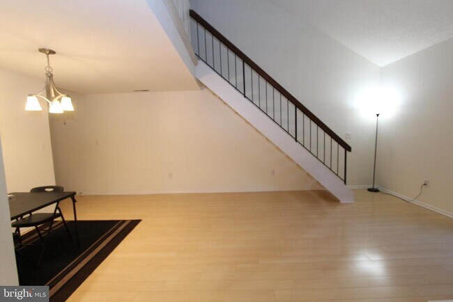 Photo - 5220 Ravens Crest Dr