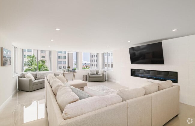Building Photo - 2000 S Ocean Blvd Unit 402 Rental