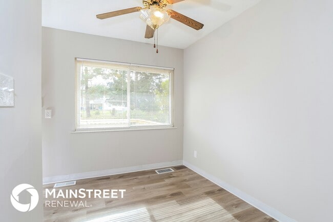 Photo - 2020 Turner Dr