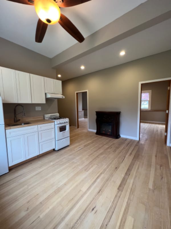 Photo - 520 Trumbull Hwy Unit A