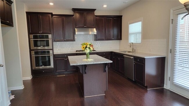 Photo - 840 Sunset Park Dr