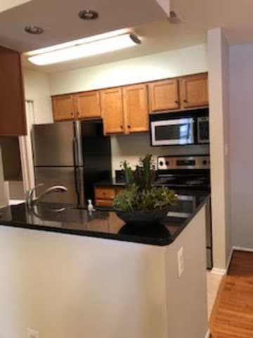 Building Photo - 11706 Olde English Dr Unit B