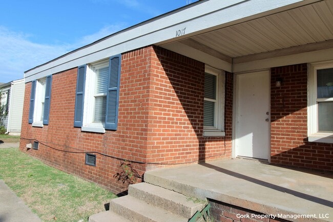 Photo - 1017 E Edwards St
