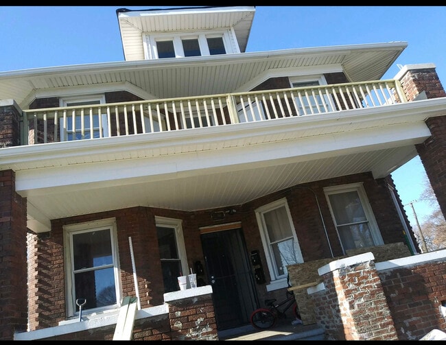 Photo - 9845 Belleterre St Unit #3