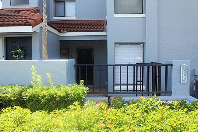 Photo - Lovely Condo for rent ( New Lower Price)