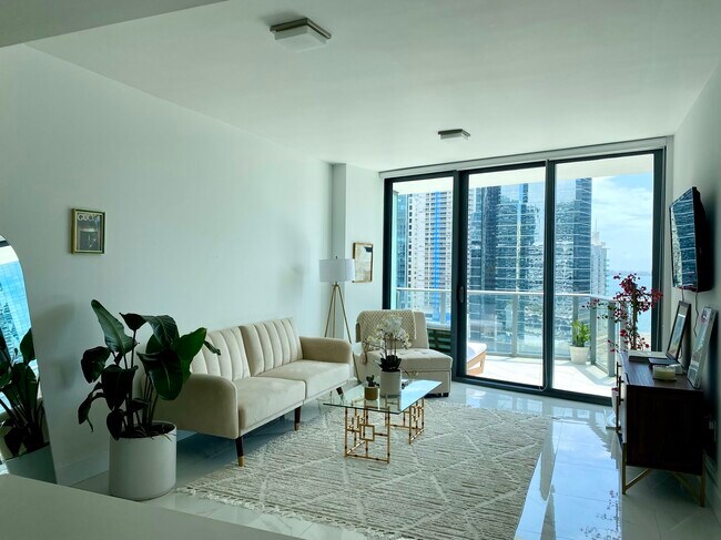 Photo - 1300 S Miami Ave Unit 1704