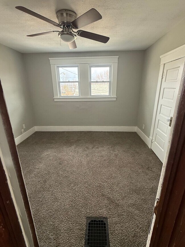 Photo - 3 BDRM HOUSE FOR RENT