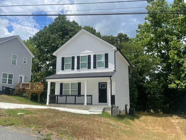 Photo - 271 Patterson Ave SE