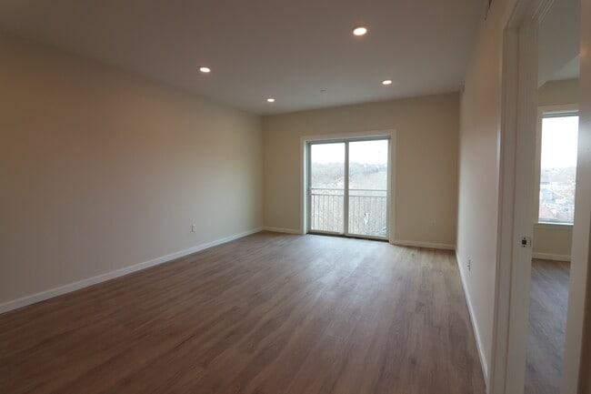 Photo - 458 Washington St Condo Unit 204