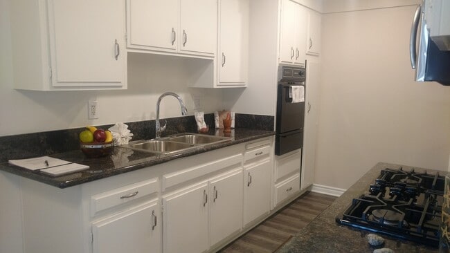 Monticello Apartments