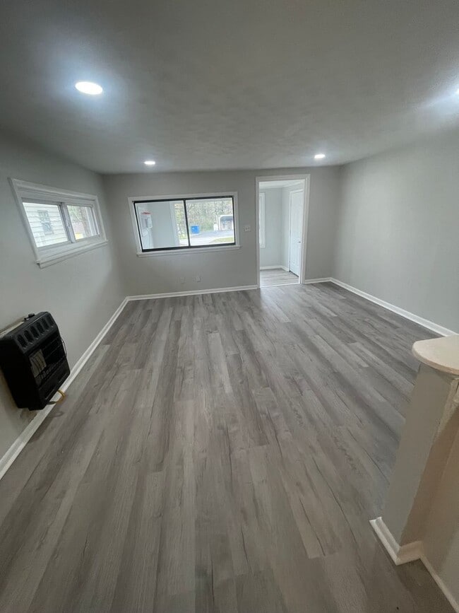 Photo - 1/1 Home Available For Rent!