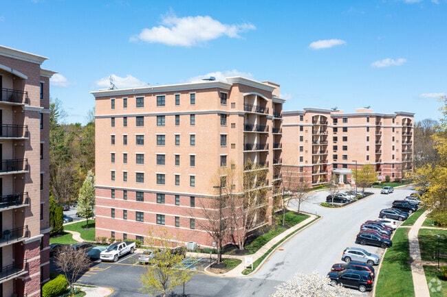 Towers at Greenville