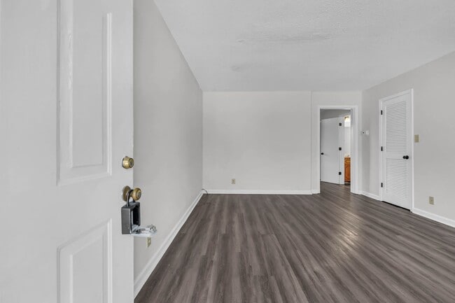 Photo - 1620 Baltimore Dr Unit 1620 Baltimore Dr C