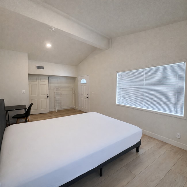 Photo - 1595 Palma Vista Ave