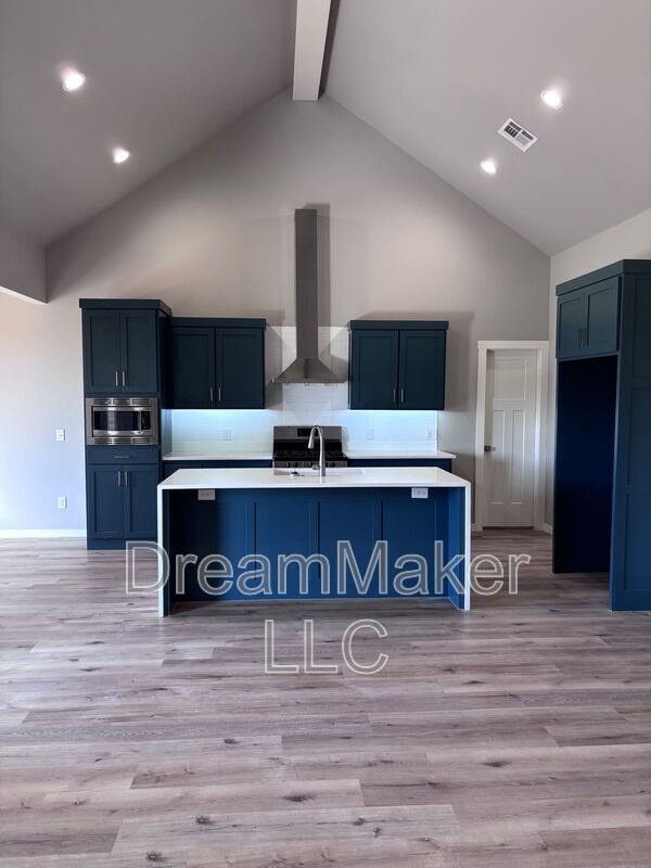 Photo - 3102 SE 34th St