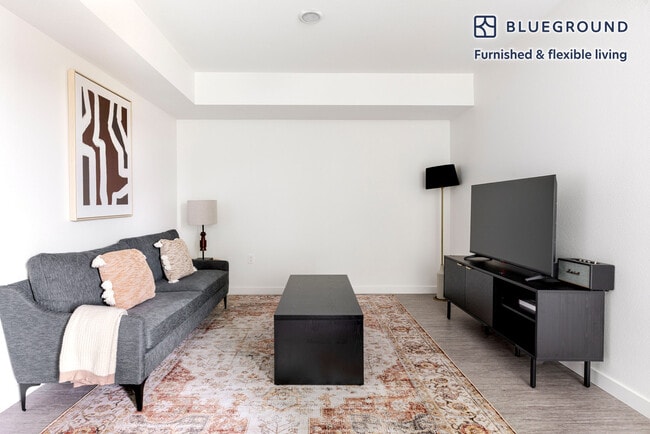 Photo - 2150 Kittredge St Unidad FL4-ID1955