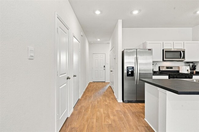 130 Harrison Xing