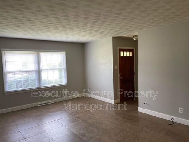 Photo - 512 Smith Ave