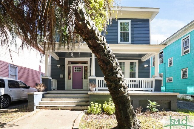 Photo - 608 W 37th St House