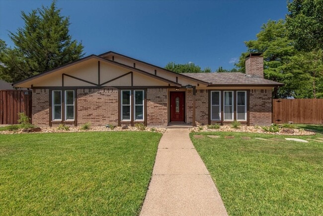 Building Photo - Now available for immediate move-in! Rental