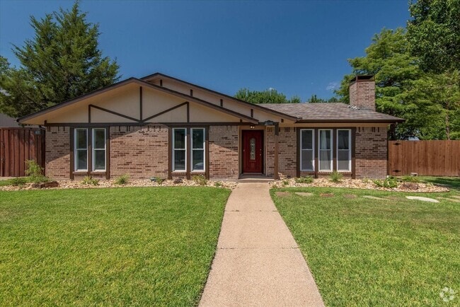 Building Photo - Now available for immediate move-in! Rental