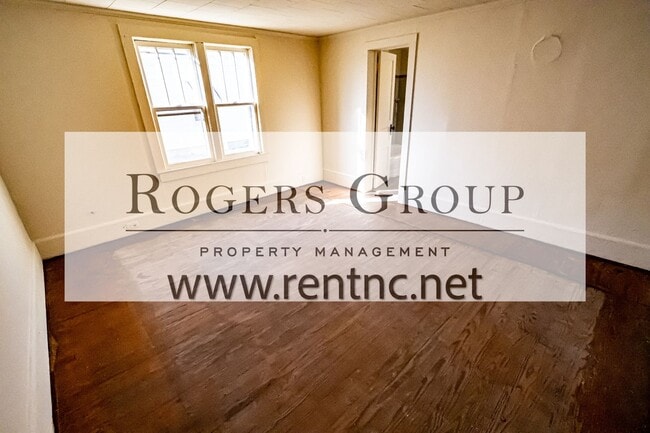 Photo - 325 Alexander Ave