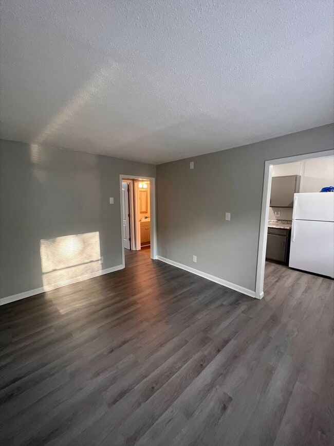 Evergreen Apartments