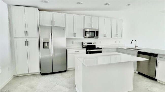 Photo - 15940 Grassland Ln Unit 2526