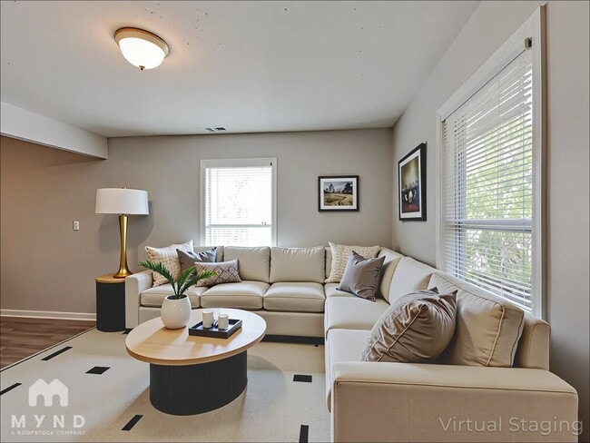 Photo - 821 Mercury Dr NW