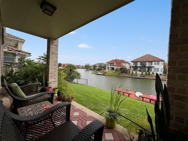 Photo - 18943 Villa Bergamo Ln