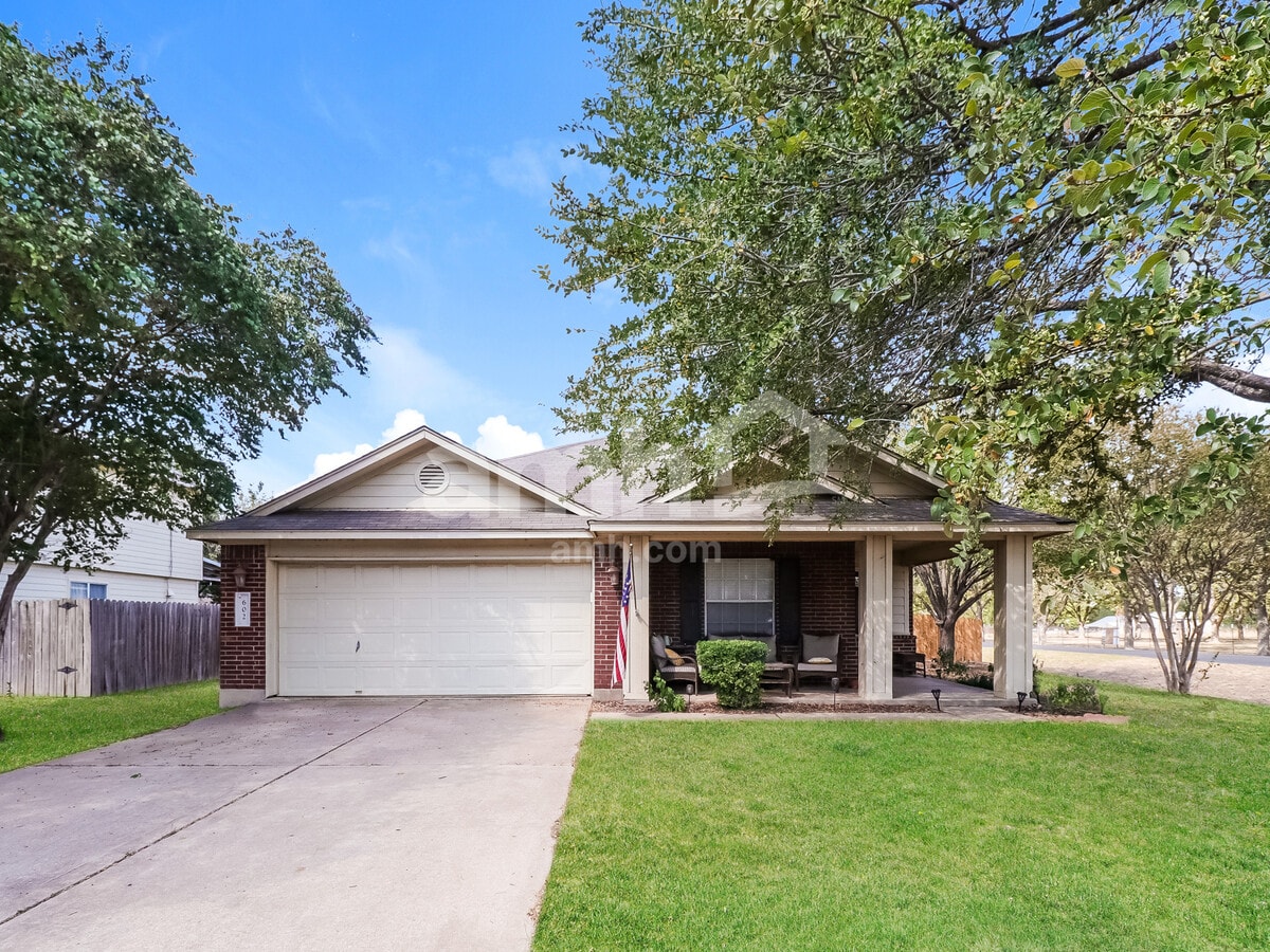 Photo - 602 Jessica Pl