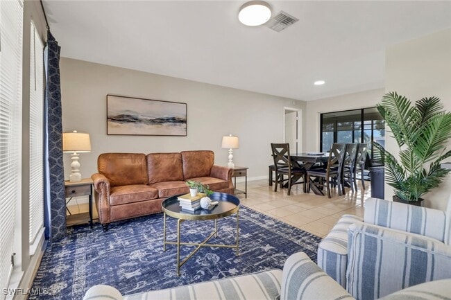 Photo - 4800 SW 12th Pl