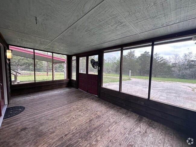 Building Photo - 721 FM 20 Rental